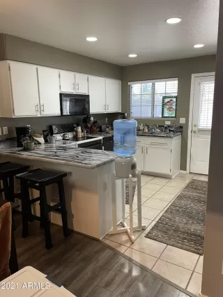 Photo #3: 6239836 Listing 