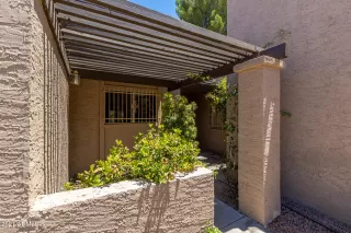 Photo #1: 6239978 Listing 