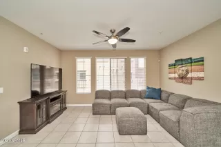 Photo #2: 6240027 Listing 