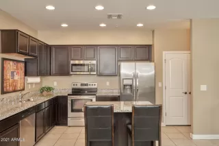 Photo #4: 6240027 Listing 