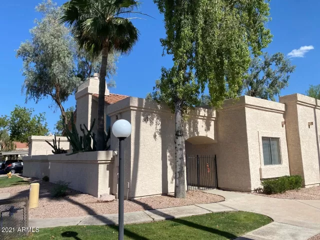 MLS: 6240142 Condo For Sale