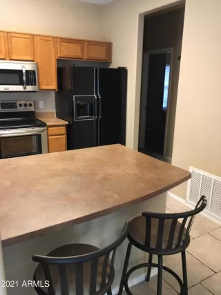 Photo #3: 6240305 Listing 