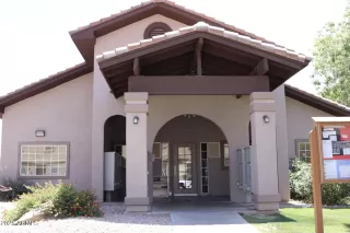 Photo #4: 6240817 Listing 