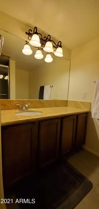 Photo #2: 6240877 Listing