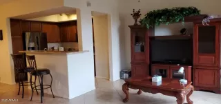 Photo #4: 6240877 Listing