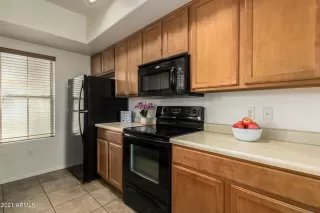 Photo #2: 6241171 Listing