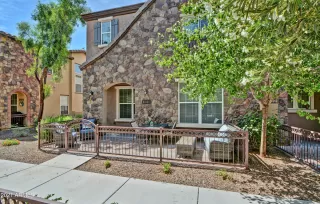 Photo #1: 6241333 Listing