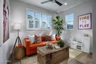 Photo #2: 6241763 Listing