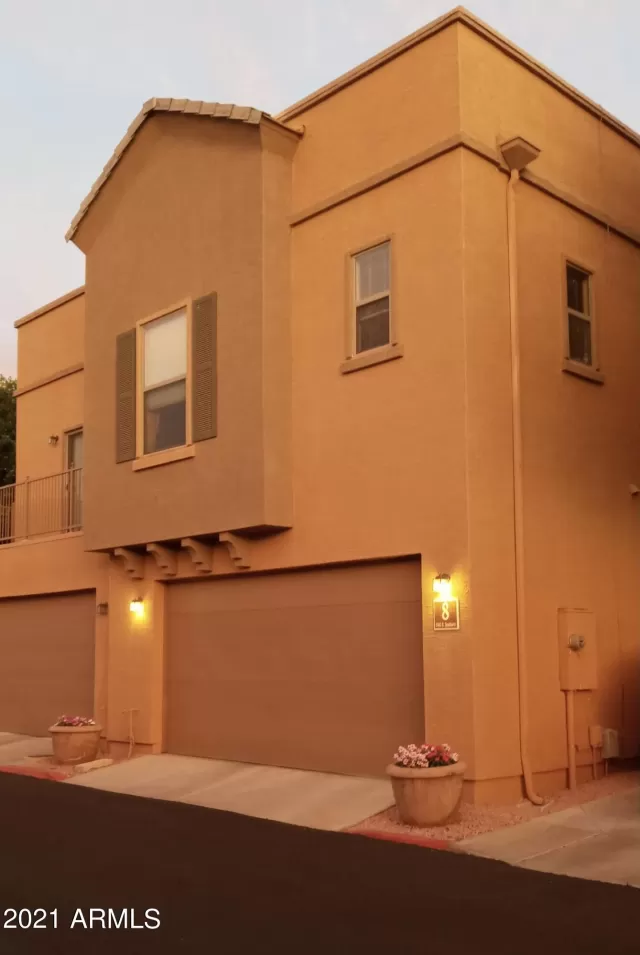 MLS: 6241768 Condo For Sale