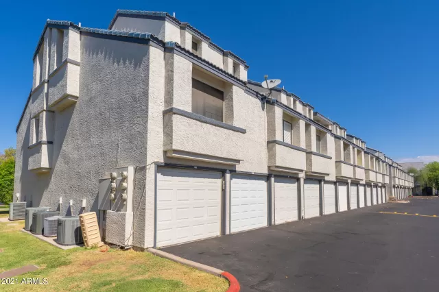 MLS: 6241794 Condo For Sale