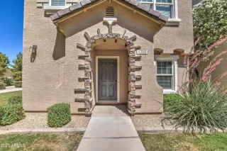 Photo #3: 6241860 Listing