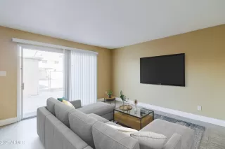 Photo #1: 6241942 Listing