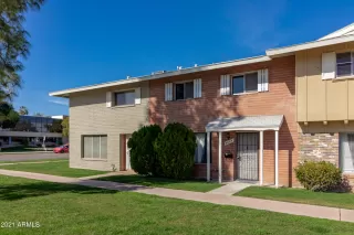 Photo #3: 6241942 Listing