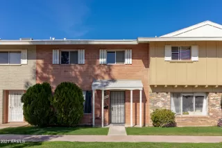 Photo #4: 6241942 Listing