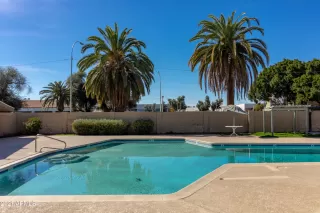 Photo #6: 6241942 Listing