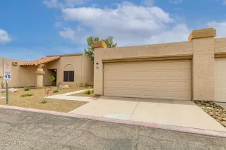 Photo #1: 6241988 Listing 