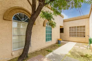 Photo #3: 6241988 Listing 