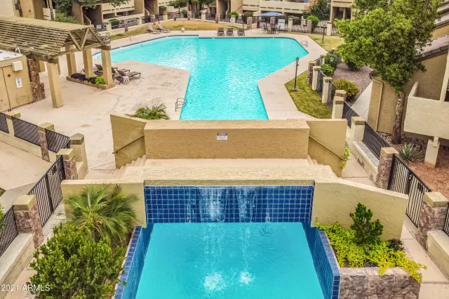 MLS: 6242005 Condo For Sale