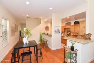 Photo #4: 6242038 Listing 