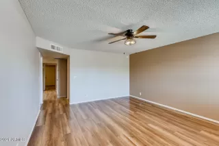 Photo #4: 6242236 Listing 