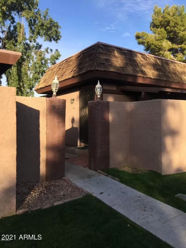 MLS: 6242350 Condo For Sale