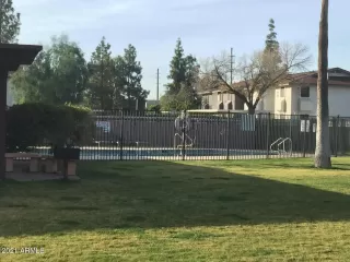 Photo #4: 6242350 Listing