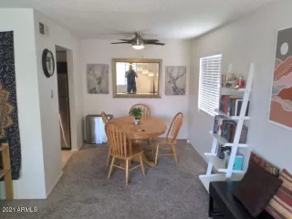 Photo #4: 6242445 Listing