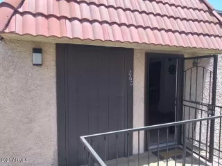 Photo #5: 6242445 Listing