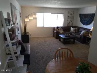 Photo #6: 6242445 Listing