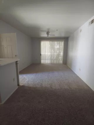 Photo #3: 6242546 Listing