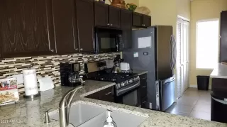 Photo #2: 6242617 Listing 