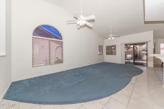 Photo #5: 6242623 Listing