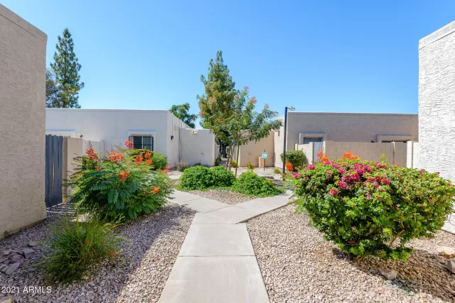 MLS: 6242670 Condo For Sale