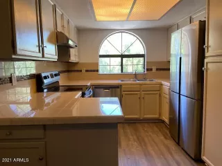 Photo #6: 6242686 Listing