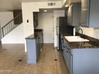 Photo #2: 6242689 Listing