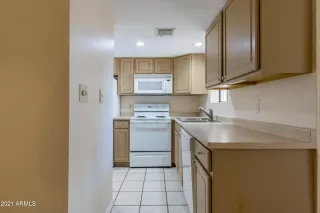 Photo #6: 6242775 Listing