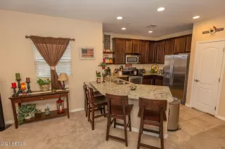 Photo #3: 6243001 Listing