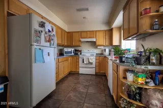 Photo #5: 6243087 Listing