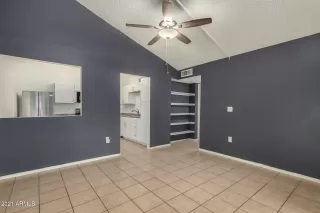 Photo #5: 6243098 Listing 