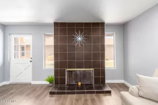 Photo #6: 6243179 Listing