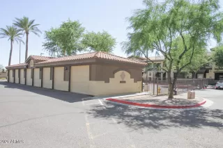 Photo #4: 6243277 Listing