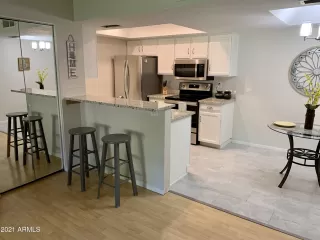 Photo #1: 6243280 Listing