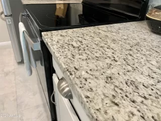 Photo #3: 6243280 Listing