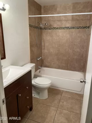 Photo #4: 6243763 Listing 