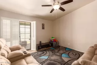 Photo #6: 6243793 Listing