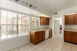 Photo #3: 6244348 Listing