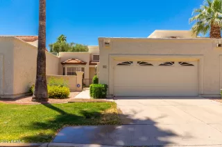 Photo #4: 6244348 Listing