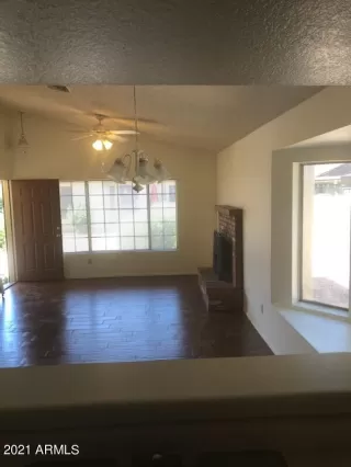 Photo #3: 6244370 Listing