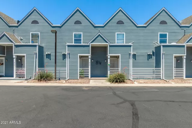 MLS: 6244409 Condo For Sale