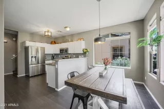 Photo #4: 6244529 Listing